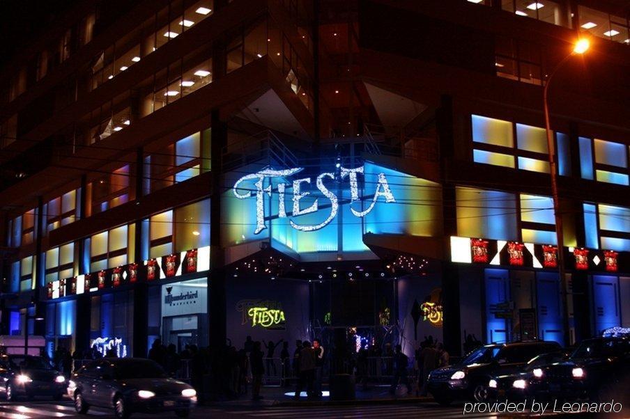 Thunderbird Hotel Fiesta & Casino Lima Exteriör bild