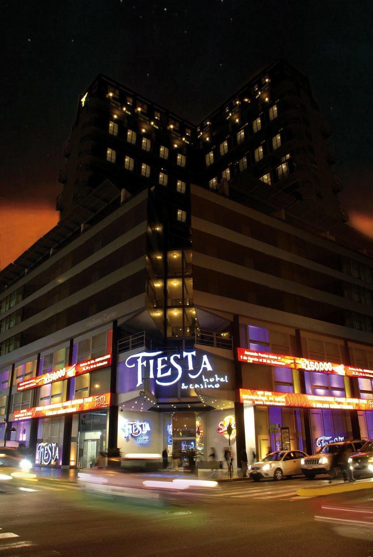 Thunderbird Hotel Fiesta & Casino Lima Exteriör bild