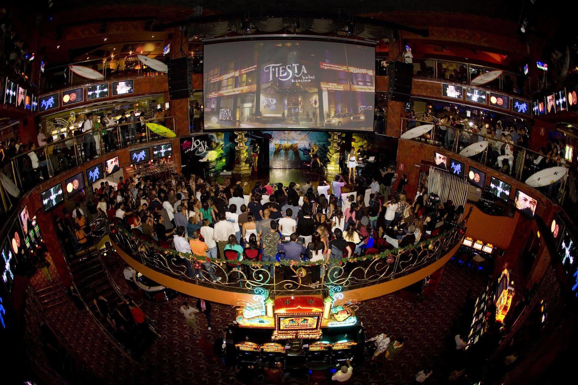 Thunderbird Hotel Fiesta & Casino Lima Exteriör bild